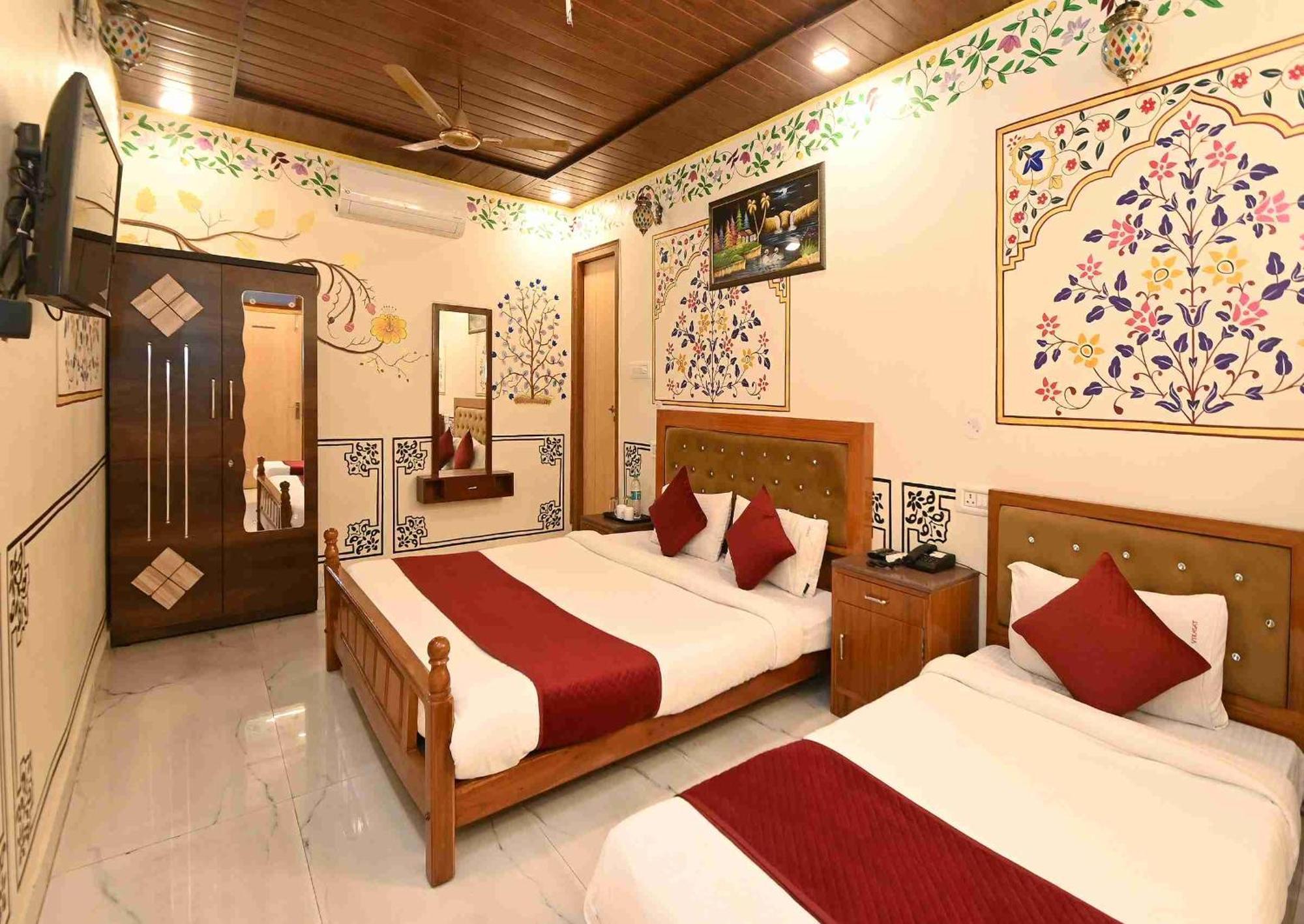 Virasat Mahal Heritage Hotel-Jaipur City Center Buitenkant foto