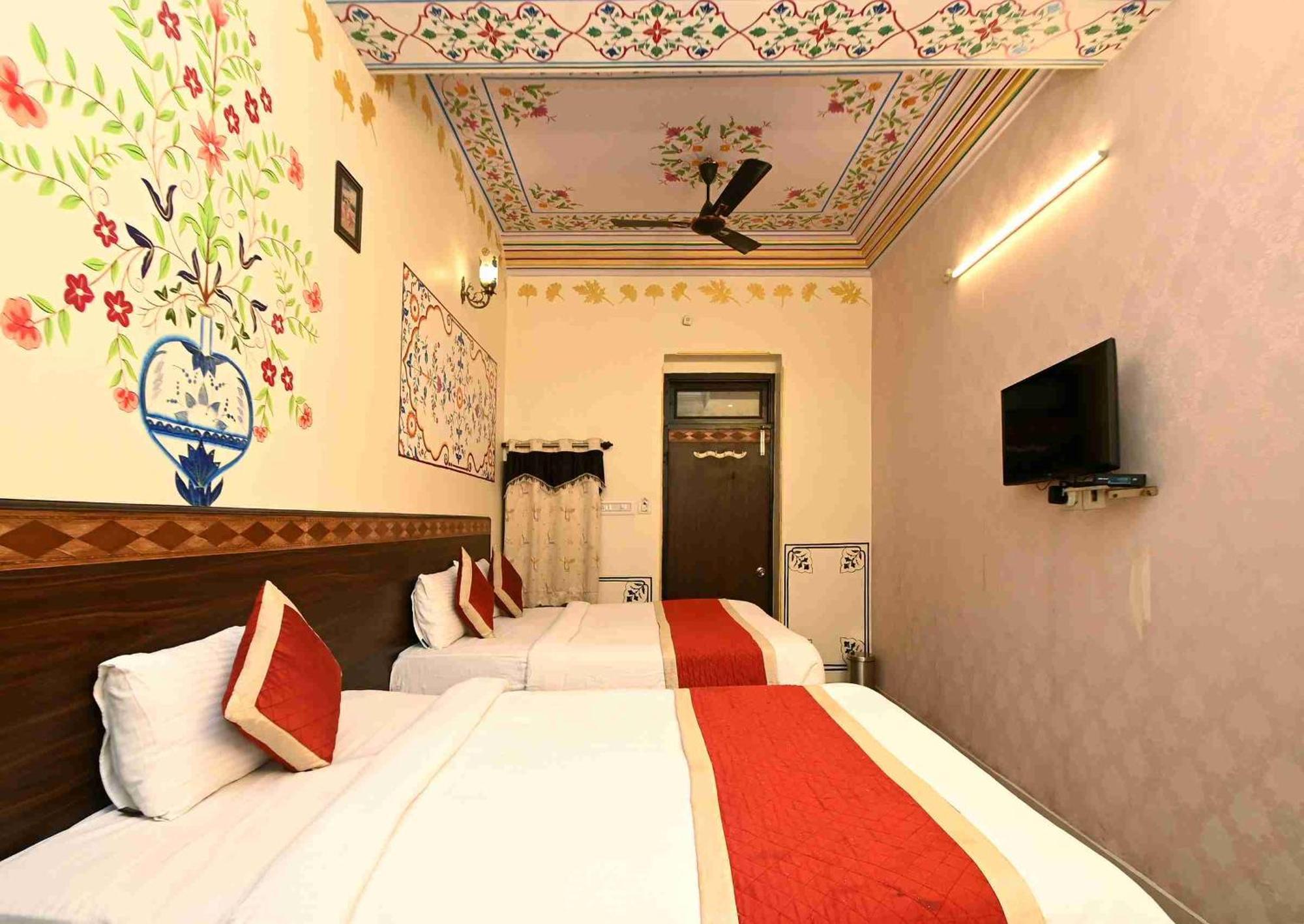 Virasat Mahal Heritage Hotel-Jaipur City Center Buitenkant foto