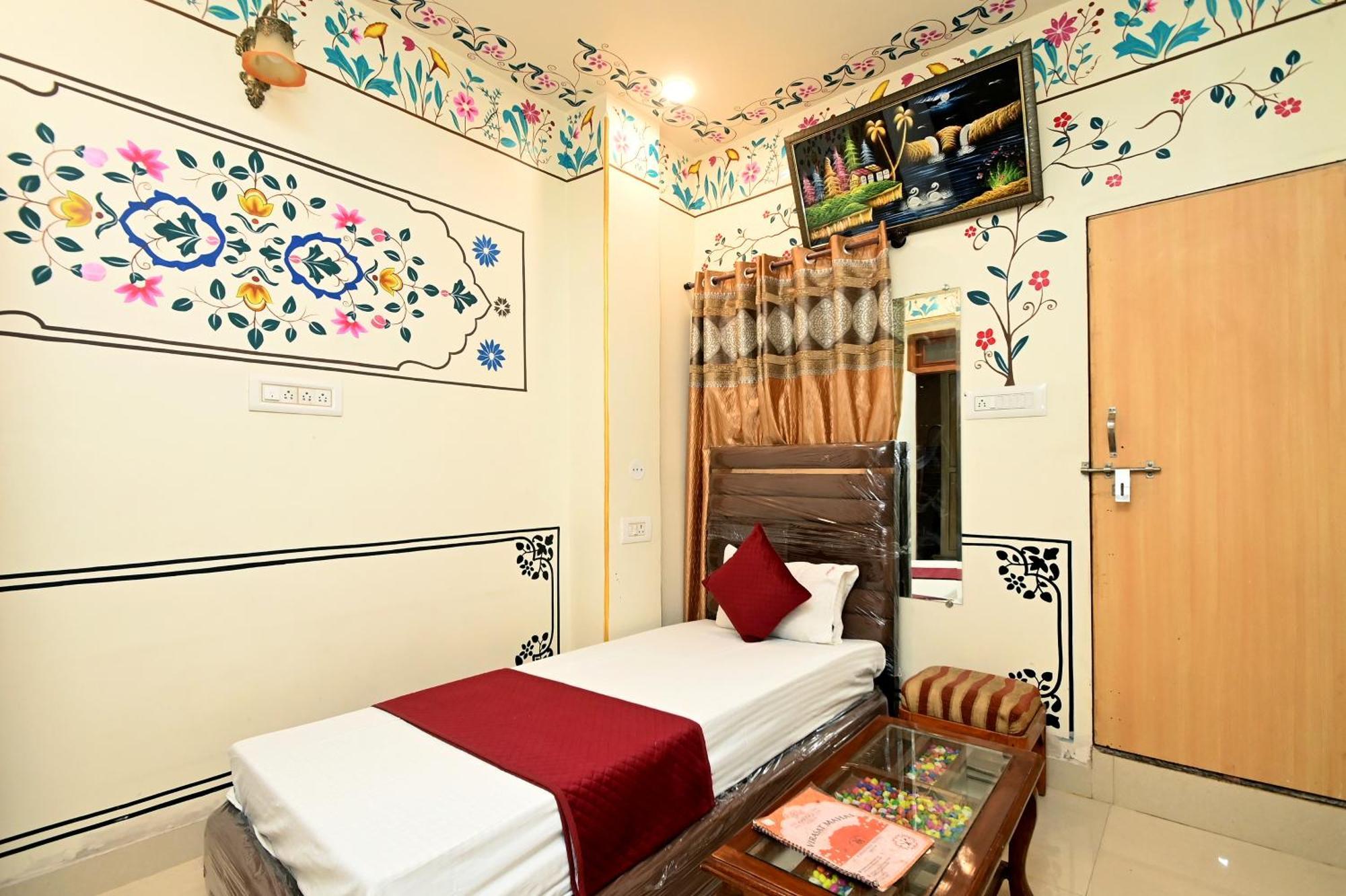 Virasat Mahal Heritage Hotel-Jaipur City Center Buitenkant foto